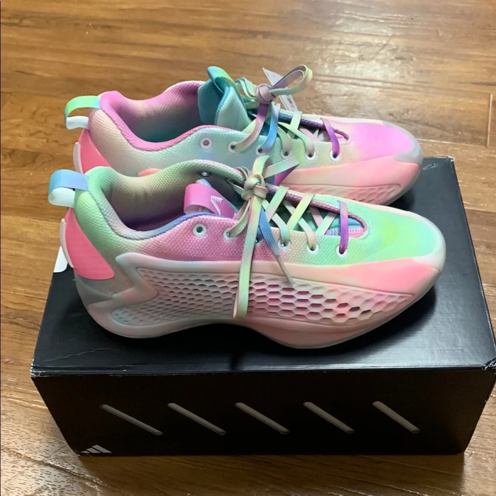 NWT Adidas AE 1 Low 3SSB Basketball Sneakers